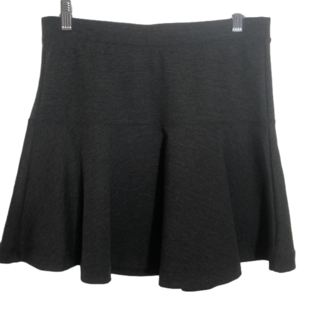 𝅺old Navy gray skaters skirt, size SSP